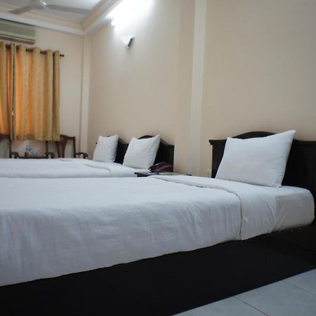 Elegant Inn Хошимин Екстериор снимка